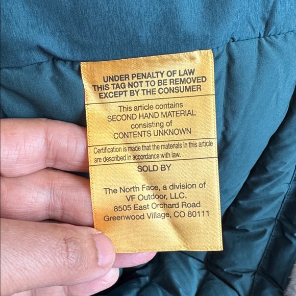 The North Face women’s jacket - Picture 8 of 9